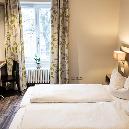 Brauereigaststatte Spitalgarten * Ratisbona