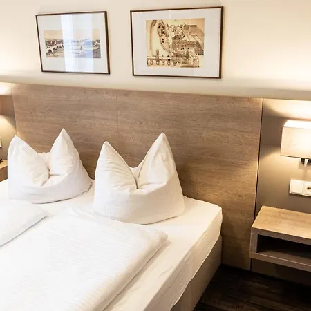 Brauereigaststatte Spitalgarten Hotel *