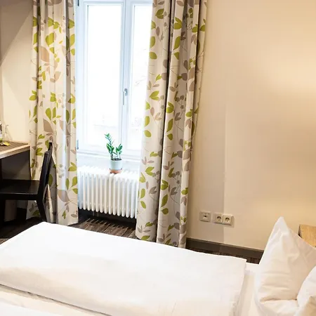 Hotell Brauereigaststatte Spitalgarten *