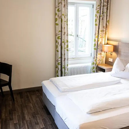 Brauereigaststatte Spitalgarten Hotel *