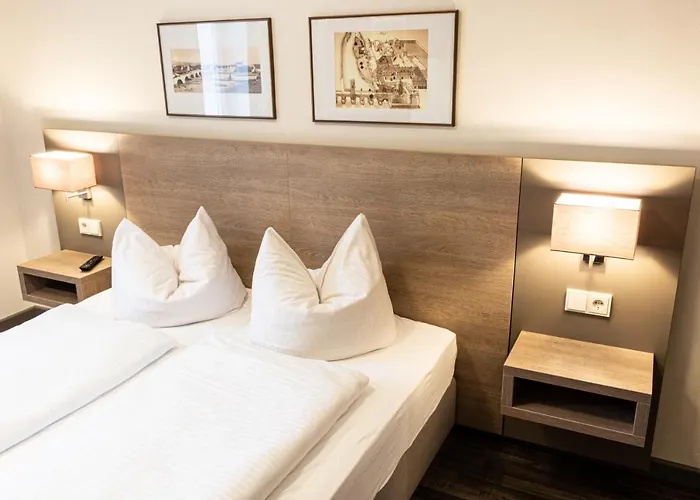 Brauereigaststatte Spitalgarten Hotel *